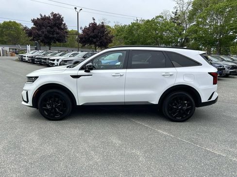 Certified 2023 Kia Sorento SX AWD/4WD image 6