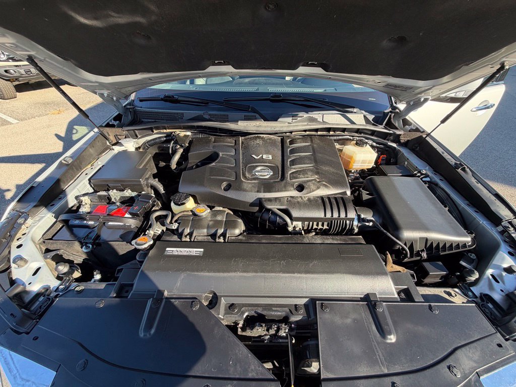 Used 2021 Nissan Armada SV RWD image 32
