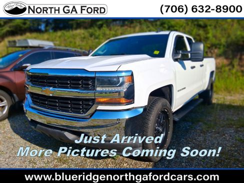 Used 2017 Chevrolet Silverado 1500 W/T w/ Trailering Package RWD image 1