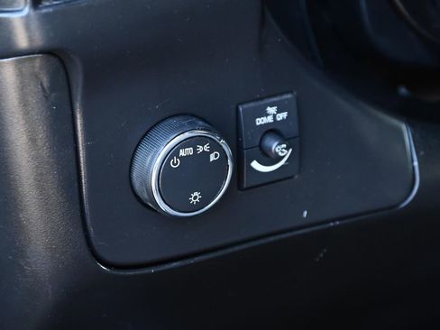 Used 2017 Chevrolet Express 3500 RWD image 47