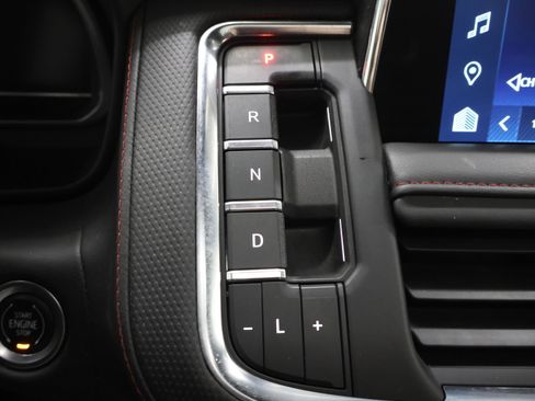 Used 2023 Chevrolet Suburban RST w/ Luxury Package image 61