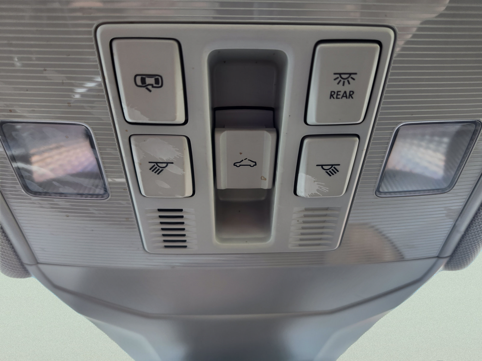 Used 2024 Volkswagen Jetta SEL FWD image 20