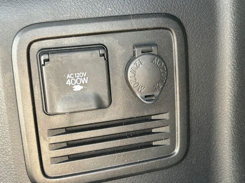 Certified 2022 Toyota 4Runner SR5 Premium AWD/4WD image 13