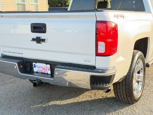 Used 2017 Chevrolet Silverado 1500 LTZ w/ Sport Package AWD/4WD image 98