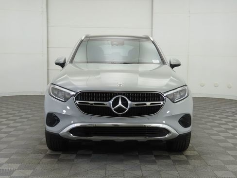 Certified 2025 Mercedes-Benz GLC 300 image 2
