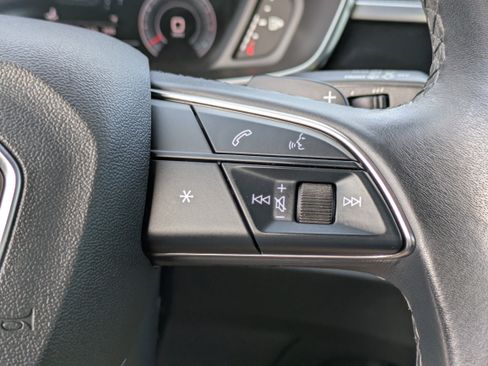 Used 2023 Audi Q3 2.0T Premium Plus w/ Premium Plus Package image 25