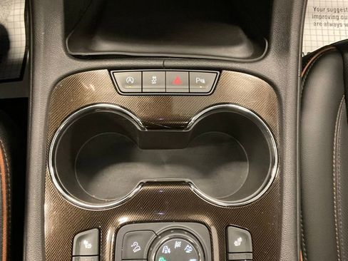 Used 2021 GMC Acadia AT4 w/ Technology Package image 27