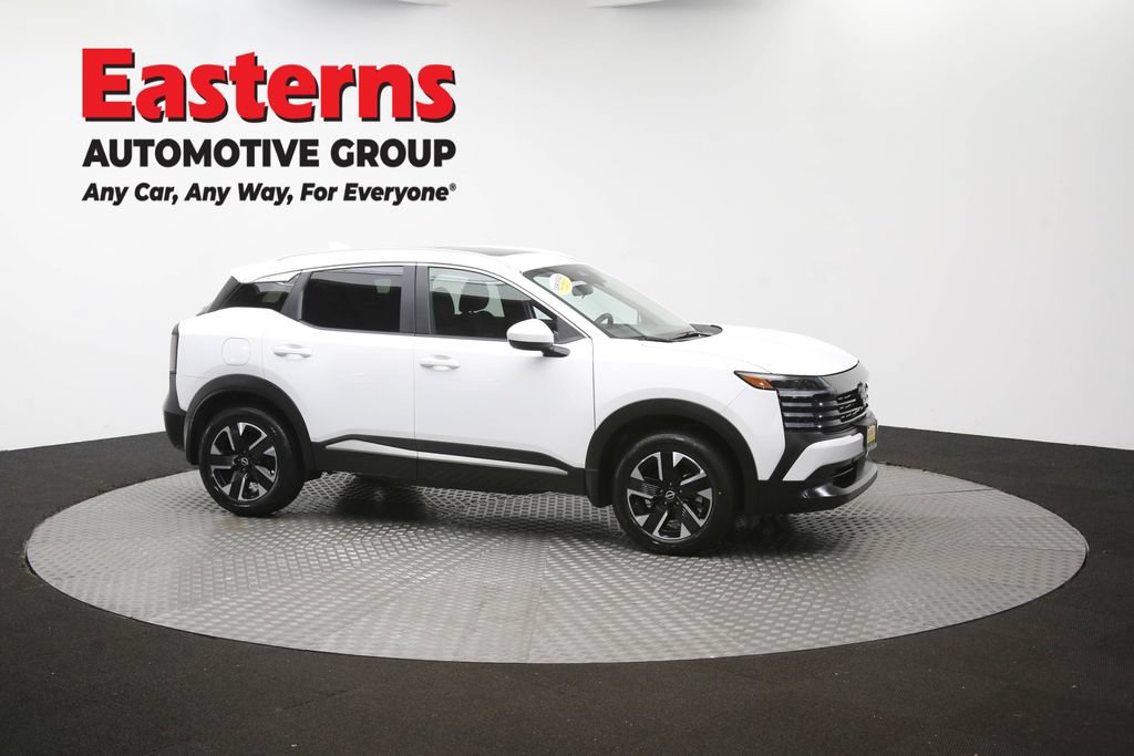 Used 2025 Nissan Kicks SV w/ SV Premium Package AWD/4WD image 50