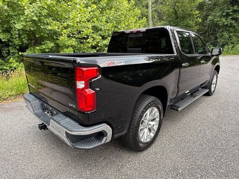 Used 2020 Chevrolet Silverado 1500 LTZ w/ LTZ Plus Package AWD/4WD image 6