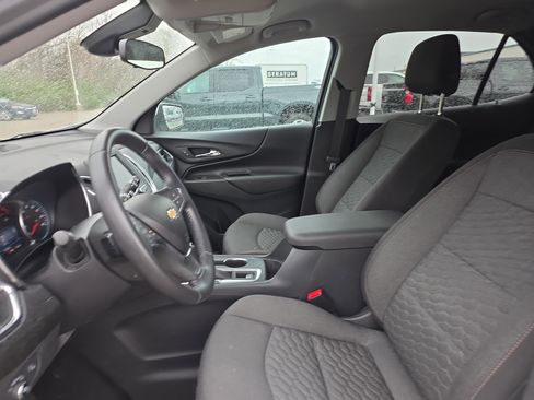 Used 2020 Chevrolet Equinox LT image 13