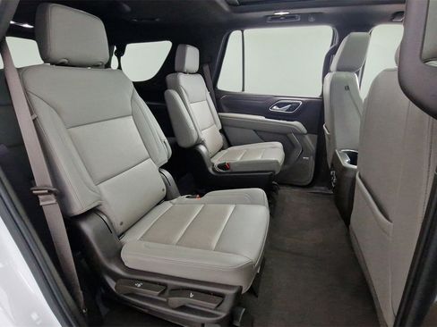 Used 2023 Chevrolet Tahoe LT w/ LT Signature Plus Package image 28