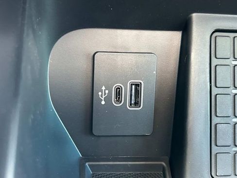 New 2025 Ford F150 XLT w/ Equipment Group 303A High image 38