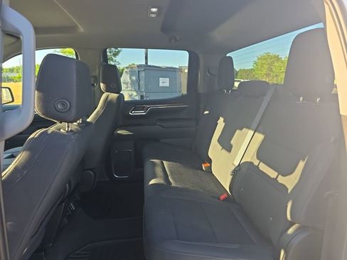 Used 2024 Chevrolet Silverado 1500 LT AWD/4WD image 14