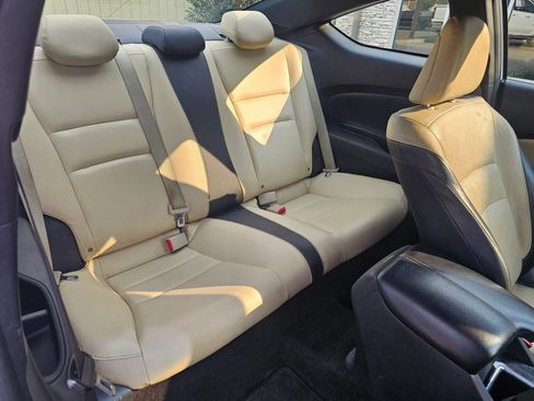 Used 2016 Honda Accord EX-L image 9