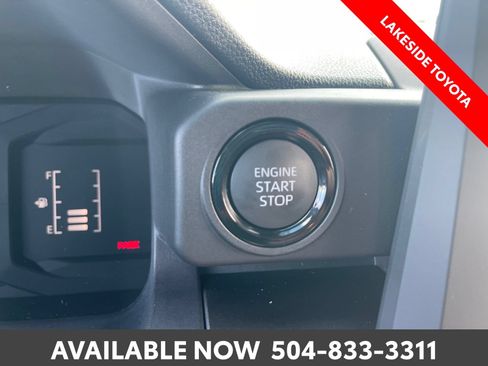 Certified 2026 Toyota Tacoma SR5 AWD/4WD image 37