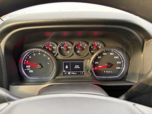 Used 2022 Chevrolet Silverado 1500 Custom image 8