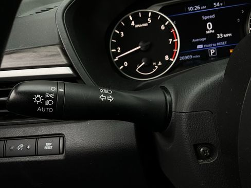 Used 2025 Nissan Altima 2.5 SV image 34