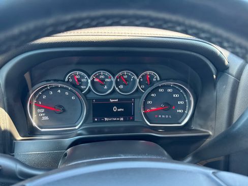 Used 2019 Chevrolet Silverado 1500 LTZ w/ LTZ Plus Package AWD/4WD image 20