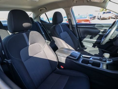 Used 2023 Nissan Sentra SV image 20