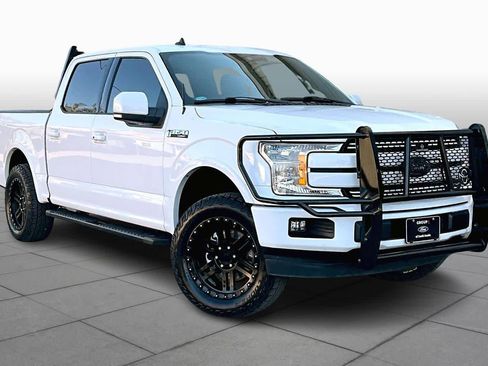 Used 2020 Ford F150 Lariat image 3