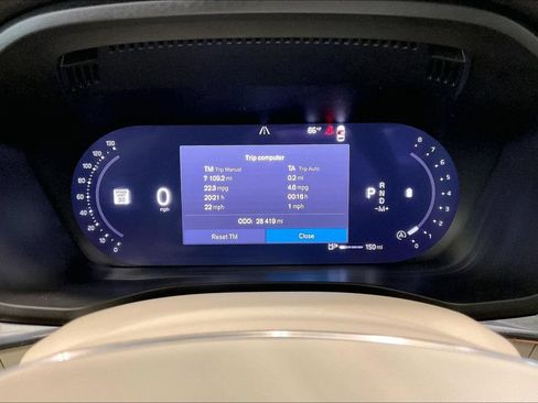 Used 2024 Volvo XC60 B5 Plus w/ Protection Package Premier AWD/4WD image 14