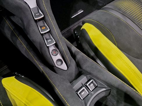New 2027 McLaren 750S Spider RWD image 16