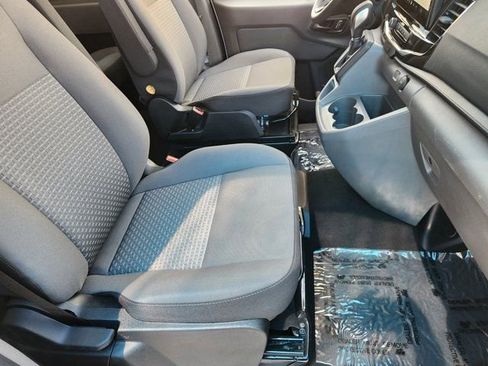 Used 2025 Ford Transit 350 XLT image 19