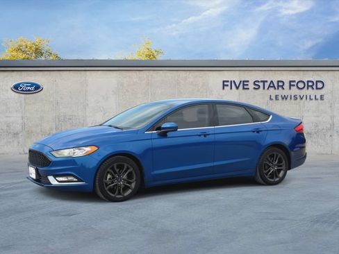 Used 2018 Ford Fusion SE w/ Equipment Group 201A FWD image 4