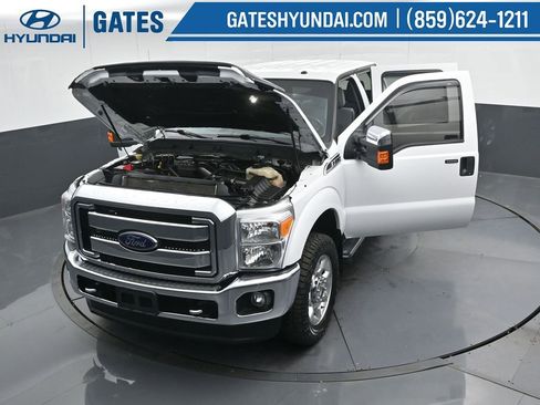 Used 2016 Ford F250 XLT w/ XLT Premium Package image 47