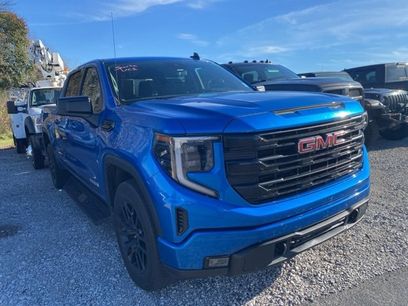 Used 2023 GMC Sierra 1500 Elevation