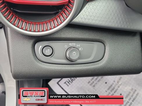 New 2026 Chevrolet Trax RS w/ Sunroof Package FWD image 22