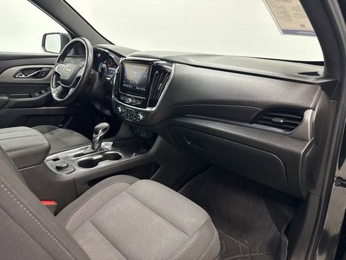 Used 2022 Chevrolet Traverse LT w/ LPO, 'HIT The Road' Package image 30