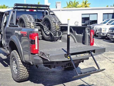 New 2025 Ford F250 Lariat w/ Lariat Ultimate Package image 9