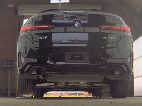 Used 2025 BMW X4 xDrive30i w/ Premium Package AWD/4WD image 8