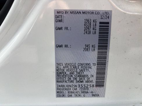 Used 2025 Nissan Altima 2.5 SV FWD image 25