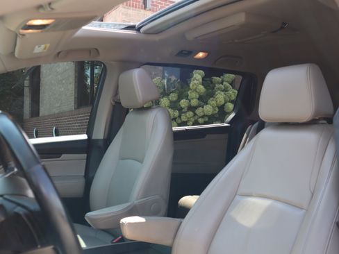 Used 2018 Honda Odyssey EX-L image 23