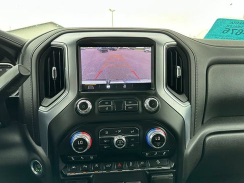 Used 2019 GMC Sierra 1500 SLT w/ SLT Premium Plus Package AWD/4WD image 17