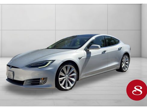 Used 2016 Tesla Model S P100D image 1