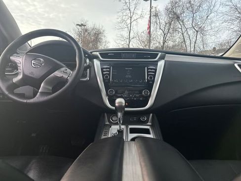 Used 2018 Nissan Murano SL w/ Moonroof Package image 13