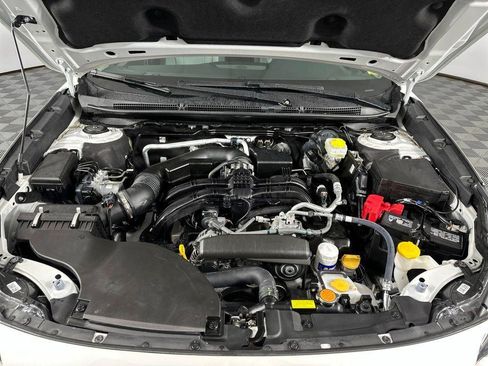 Used 2025 Subaru Outback Premium AWD/4WD image 19
