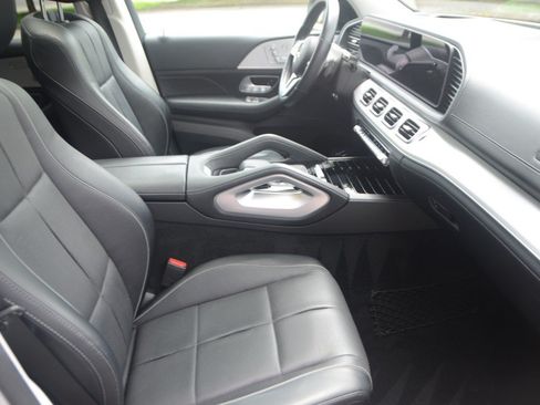 Used 2021 Mercedes-Benz GLE 450 4MATIC image 12