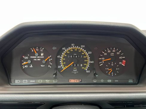 Used 1995 Mercedes-Benz E 320 Sedan image 16