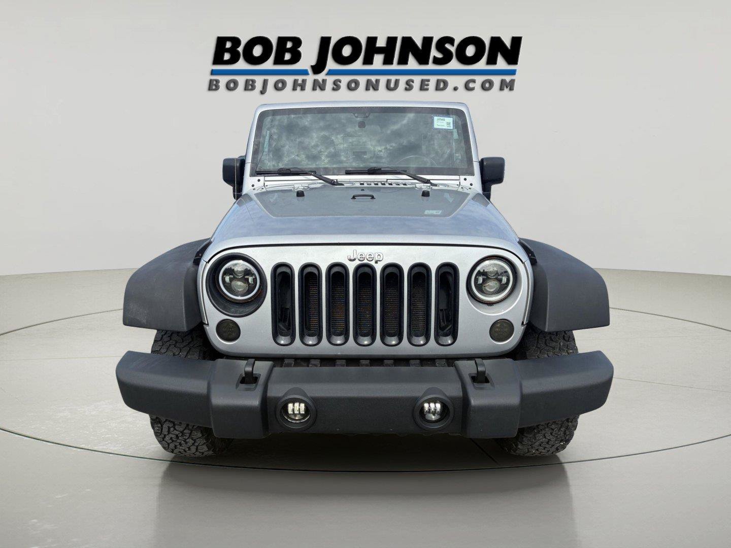 Used 2011 Jeep Wrangler Unlimited Rubicon AWD/4WD image 4