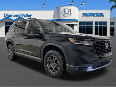 New 2025 Honda Pilot TrailSport