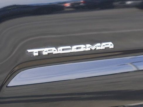 Certified 2021 Toyota Tacoma TRD Sport w/ Technology Package image 10