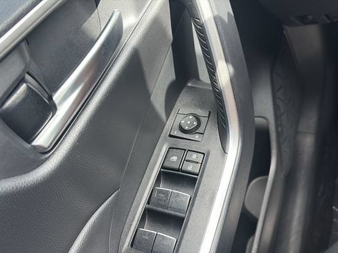 Used 2024 Toyota RAV4 XLE w/ Convenience Package AWD/4WD image 19