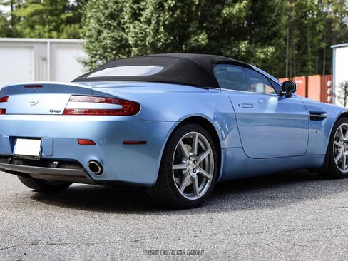 Used 2007 Aston Martin V8 Vantage Roadster RWD image 18