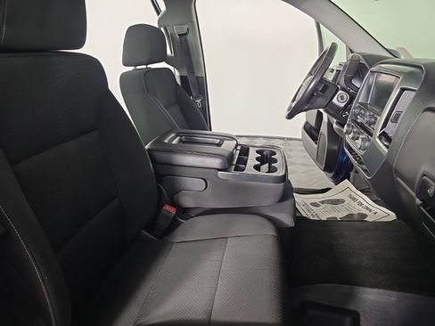 Used 2017 Chevrolet Silverado 1500 LT w/ All Star Edition image 38