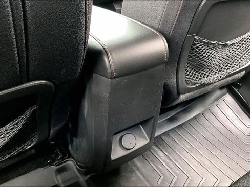 Used 2015 Chevrolet Equinox LT w/ Chrome Appearance Package FWD image 33