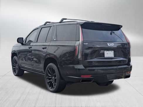 Used 2024 Cadillac Escalade Sport Platinum w/ LPO, ONYX Package image 4